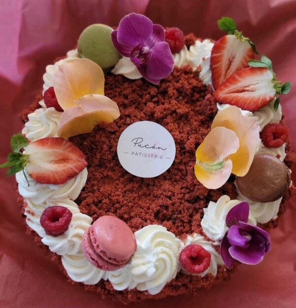 Red Velvet Taart